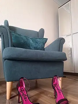 KarollinaBella webcam