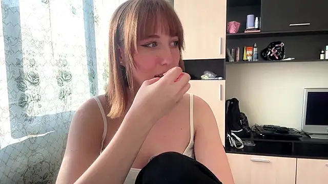 AquilineOrites webcam