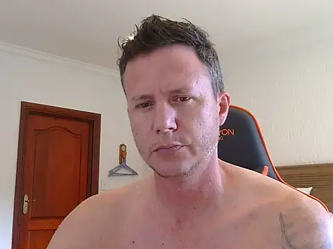 TroyDieselXXX webcam