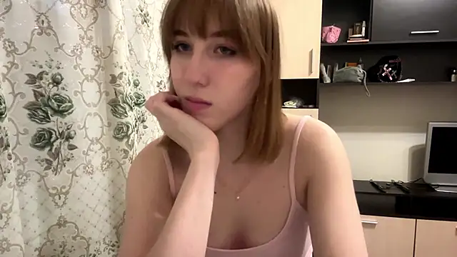 AquilineOrites webcam