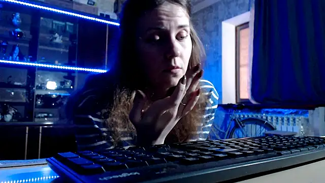 pa1e_pr1ncess webcam