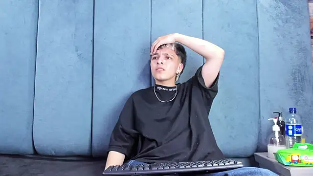 Megan_Thompson_ webcam