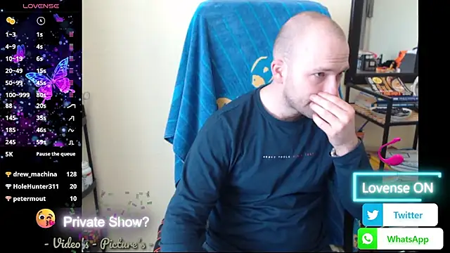 RealManHaveHairy webcam