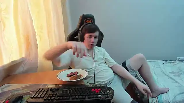 iliaskrislove webcam