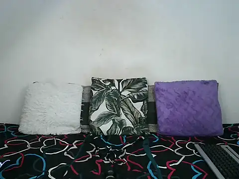 Thickqueenxxx webcam