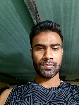 skinny_bigass_23 (M young) - Naked undress