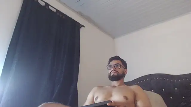 Chrys_harris77 webcam