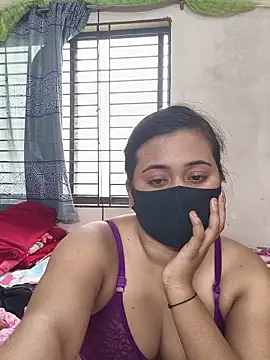 Queen_Priya_Thakur webcam