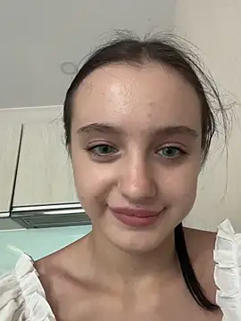 miatee (F teen) - pussy in a taxi