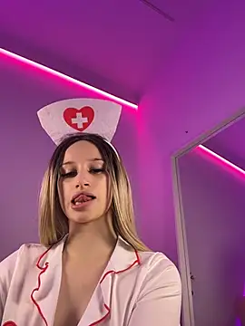 ScarletFlameee webcam