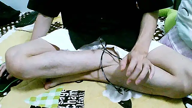 kangc369 (M young) - Wank + cum - thu dam!