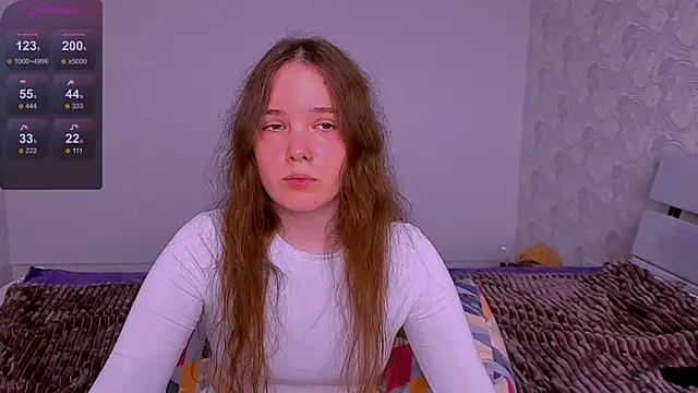 Janie_JJ_Curvie webcam