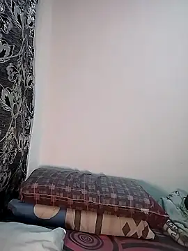 Latina_azura333 webcam