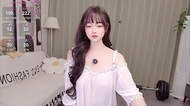 美女uikyy1在线直播