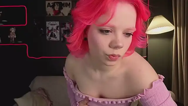 Waifu_Ketrin webcam