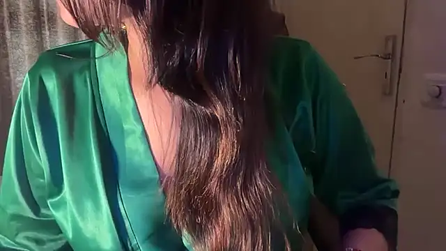 Cupid_of_Hearts webcam