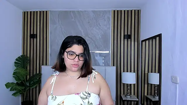 Carlotta_de_velour webcam