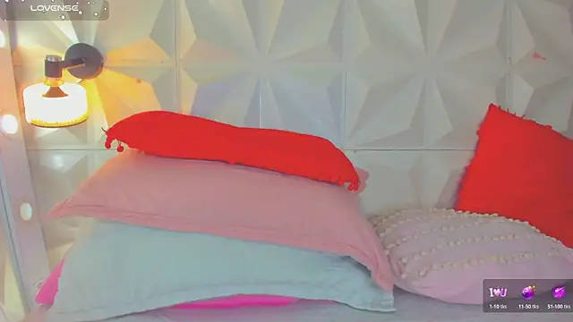 cute_latinaxxx webcam