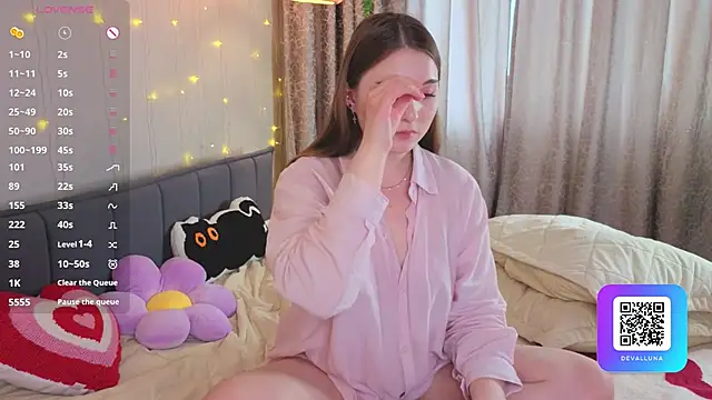 ConstanceHelms webcam