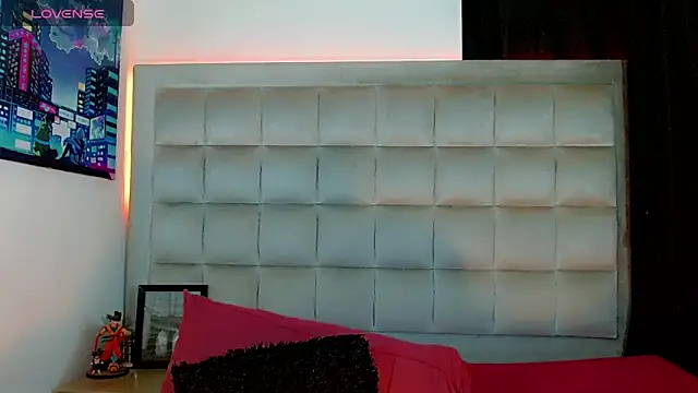 AmazingMistressNathy webcam