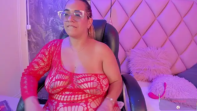 MHONIKBELUCCI webcam