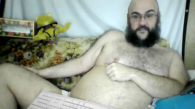 BriTheTopBear webcam