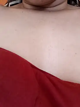 CuteSarikaLIVE webcam