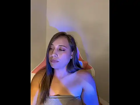 ScarletVelvetX webcam