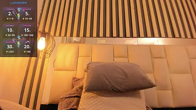 camila__herrera webcam