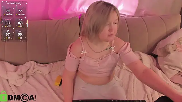 Sara_Robinson webcam