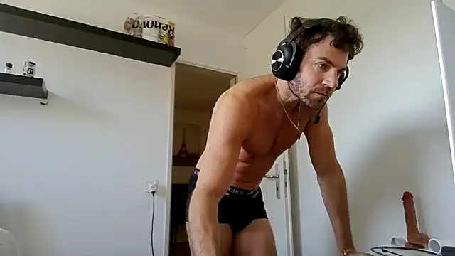 alpha-hunk webcam