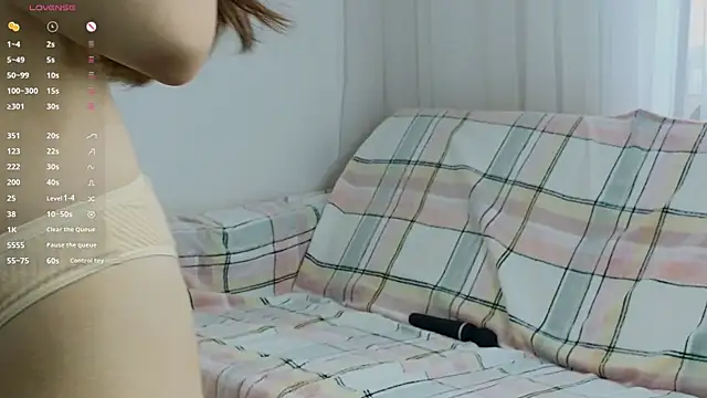 IsauraHolleman webcam