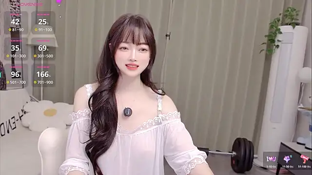 美女uikyy1在线直播