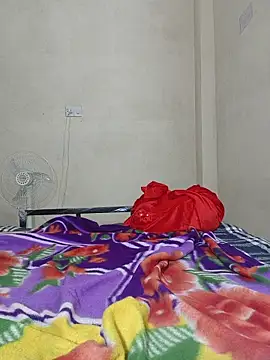 USA_Queen_Reshu webcam