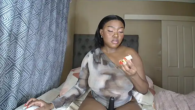 nanababe1 (F young) - Squirt