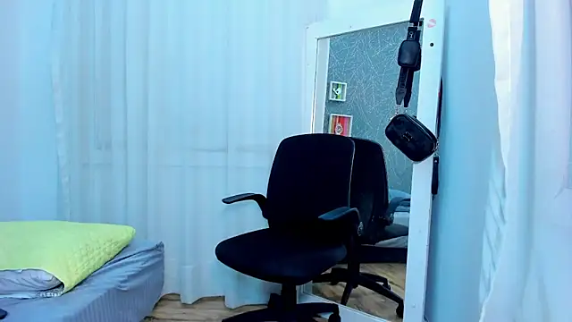 viictoriiasaenz - ViictoriiaSaenz's free webcam - UK Sex Cams