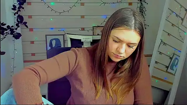 Josephine_Kiss webcam