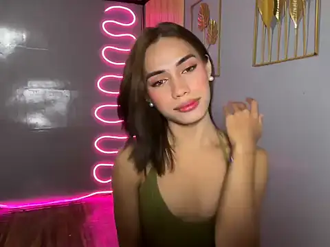 Lovelynikki03 webcam