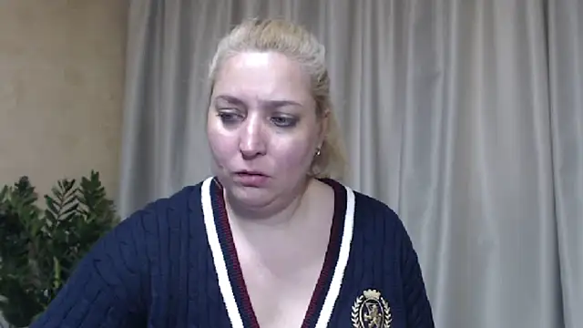 sweetpussy13 - Sweetpussy13's free webcam - UK Sex Cams