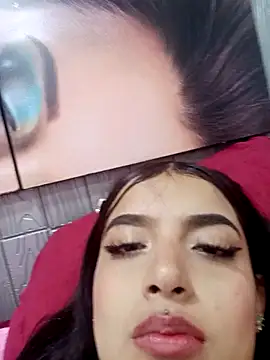 honeyluxe_ - Honeyluxe_'s free webcam - UK Sex Cams