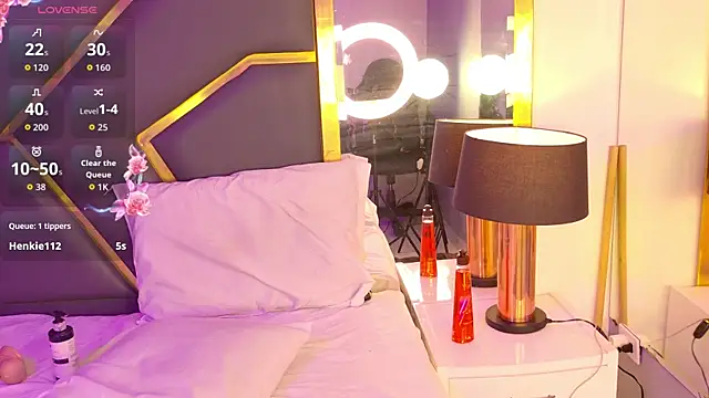 samanthapierce - SamanthaPierce's free webcam - UK Sex Cams