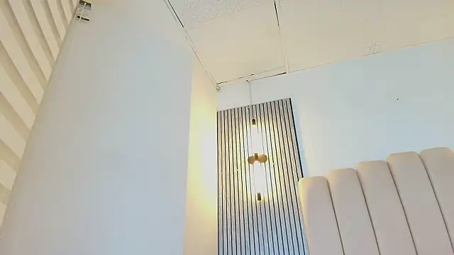 lian_cameron (M twink) - cum in public+cum eating