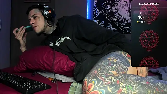 cleoo_jhonny (Ask my age) - FUCK HER IN DOGGY