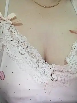 ladyly99 - Ladyly99's free webcam