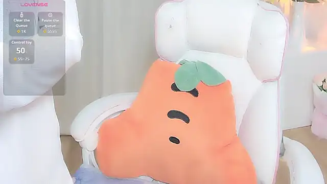 sweet-shuna - Sweet-Shuna's free webcam - UK Sex Cams