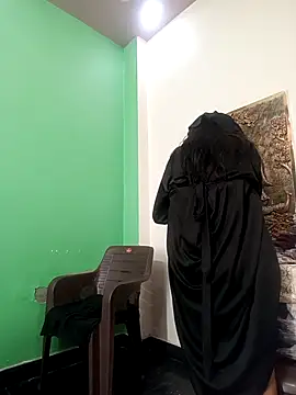 Webcam Model (Aafreen_36)  is live.Free join now!