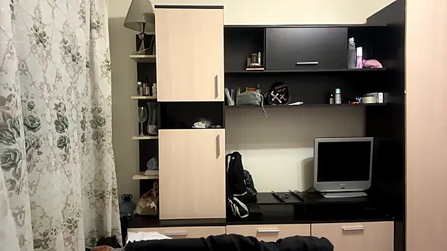 AquilineOrites live sex cam