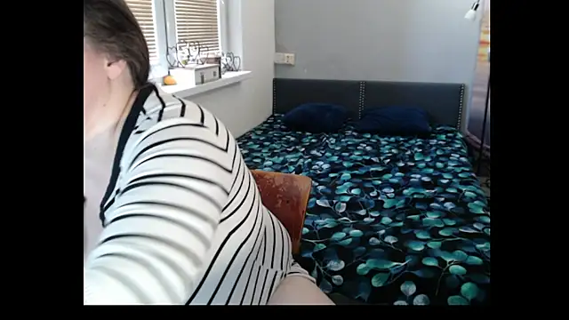 Sweetboobs - Stripchat Cam Model