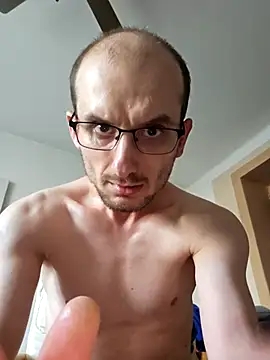 upbeatxiphias - UpbeatXiphias's free webcam - UK Sex Cams