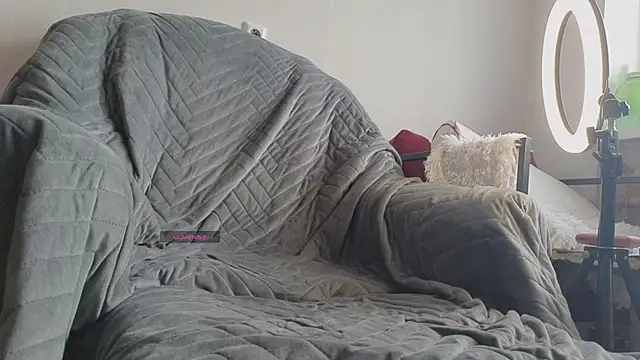 technojesus (M young) - make it erupt